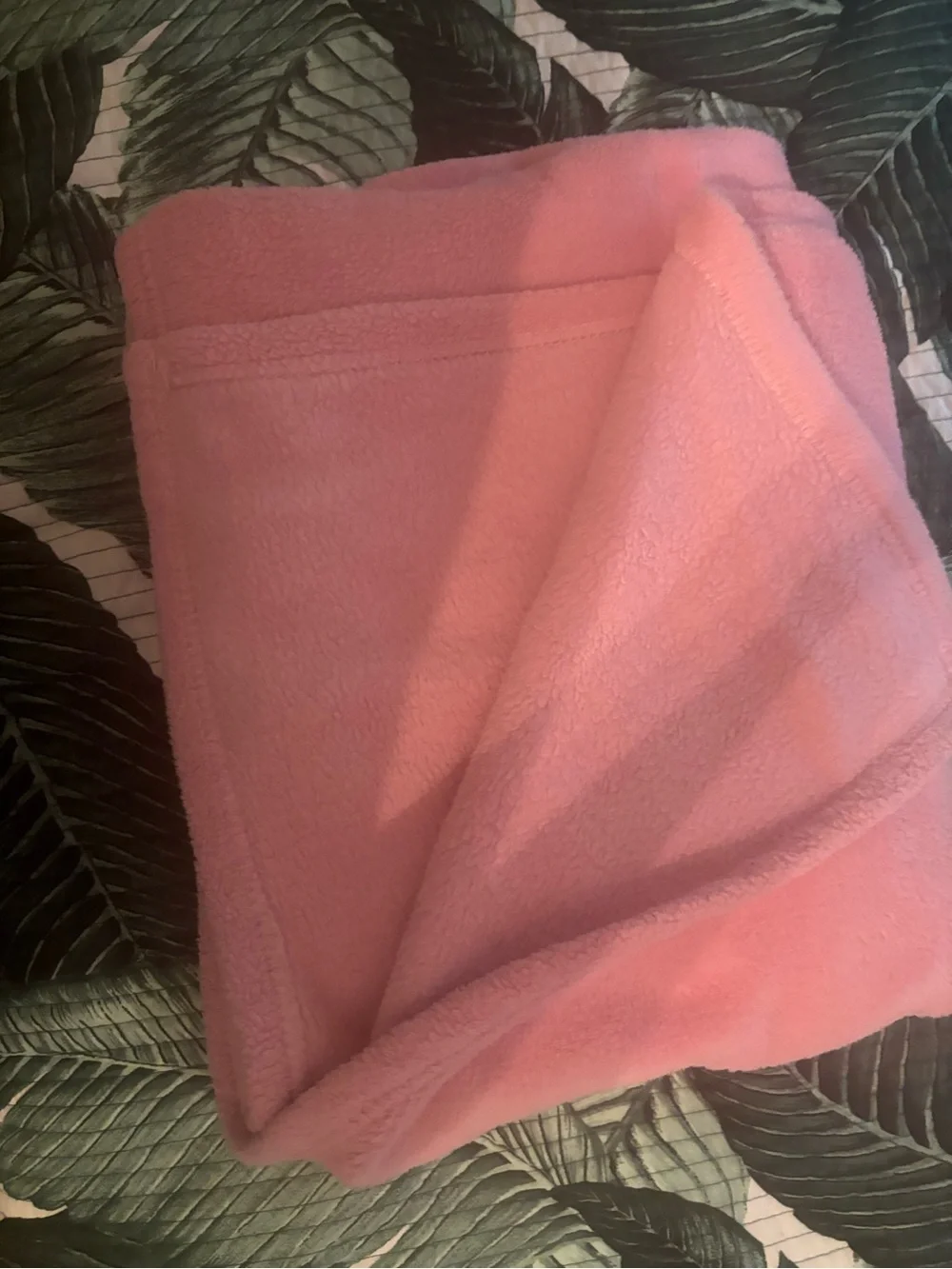 Soft Pink Fleece throw Blanket
